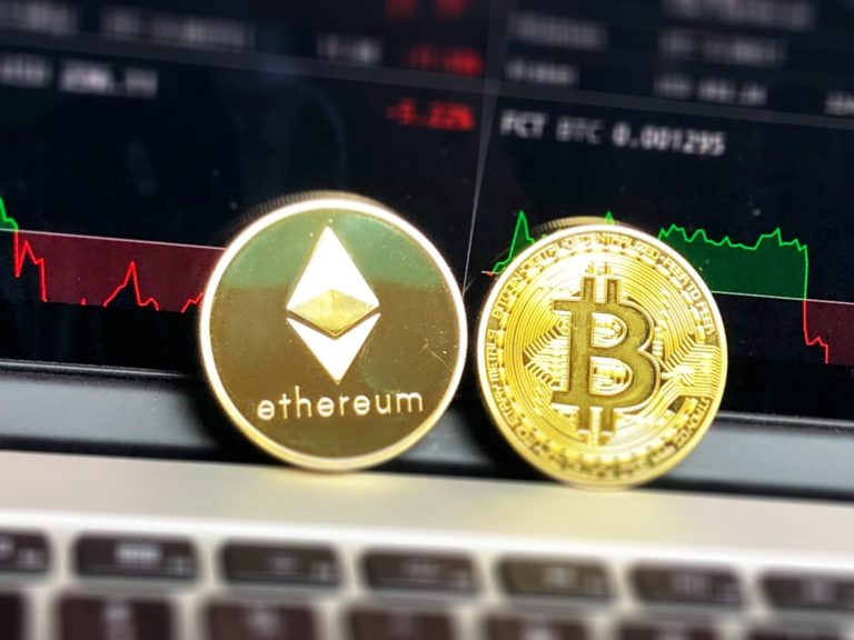 Bitcoin vs. Ethereum: Which One is the Best Choice for Investment and Digital Asset Management?